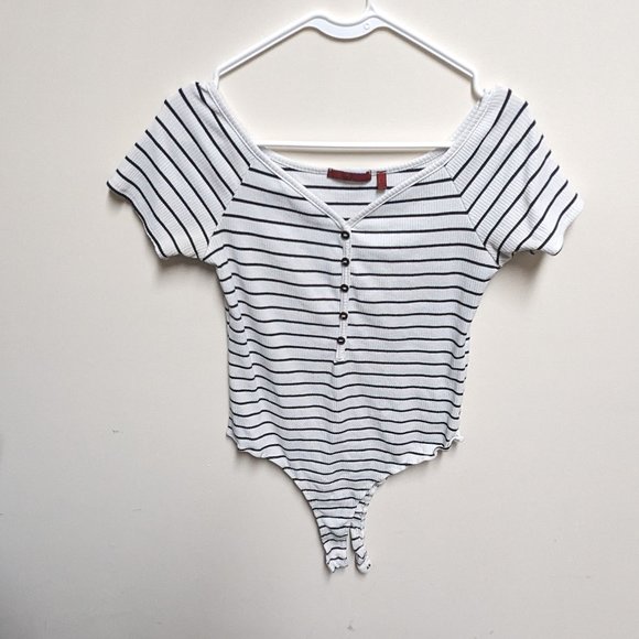 Red by BKE Striped Faux Henley Bodysuit - Picture 3 of 8